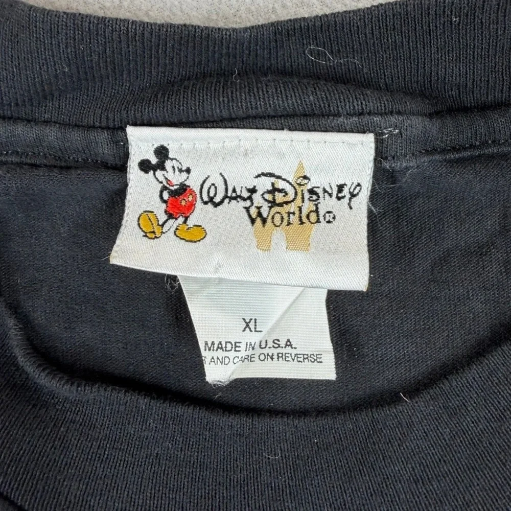 Vintage Walt Disney World Mickey Mouse T XL Faded Black Made in USA Rainbow Logo
